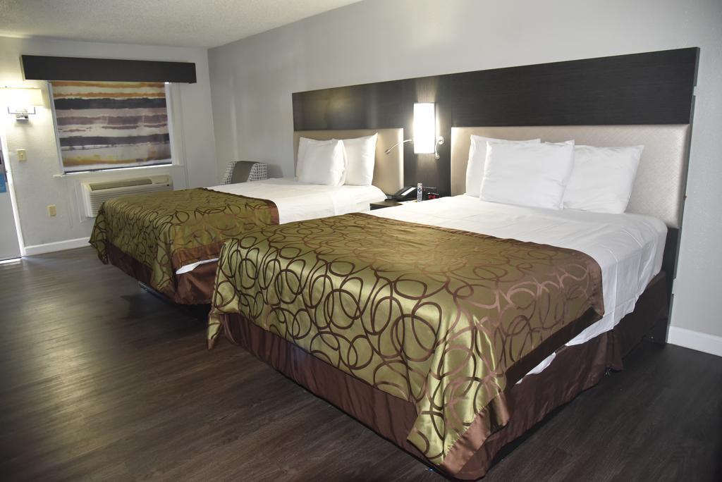 Days Inn By Wyndham Goose Creek North Charleston Room photo